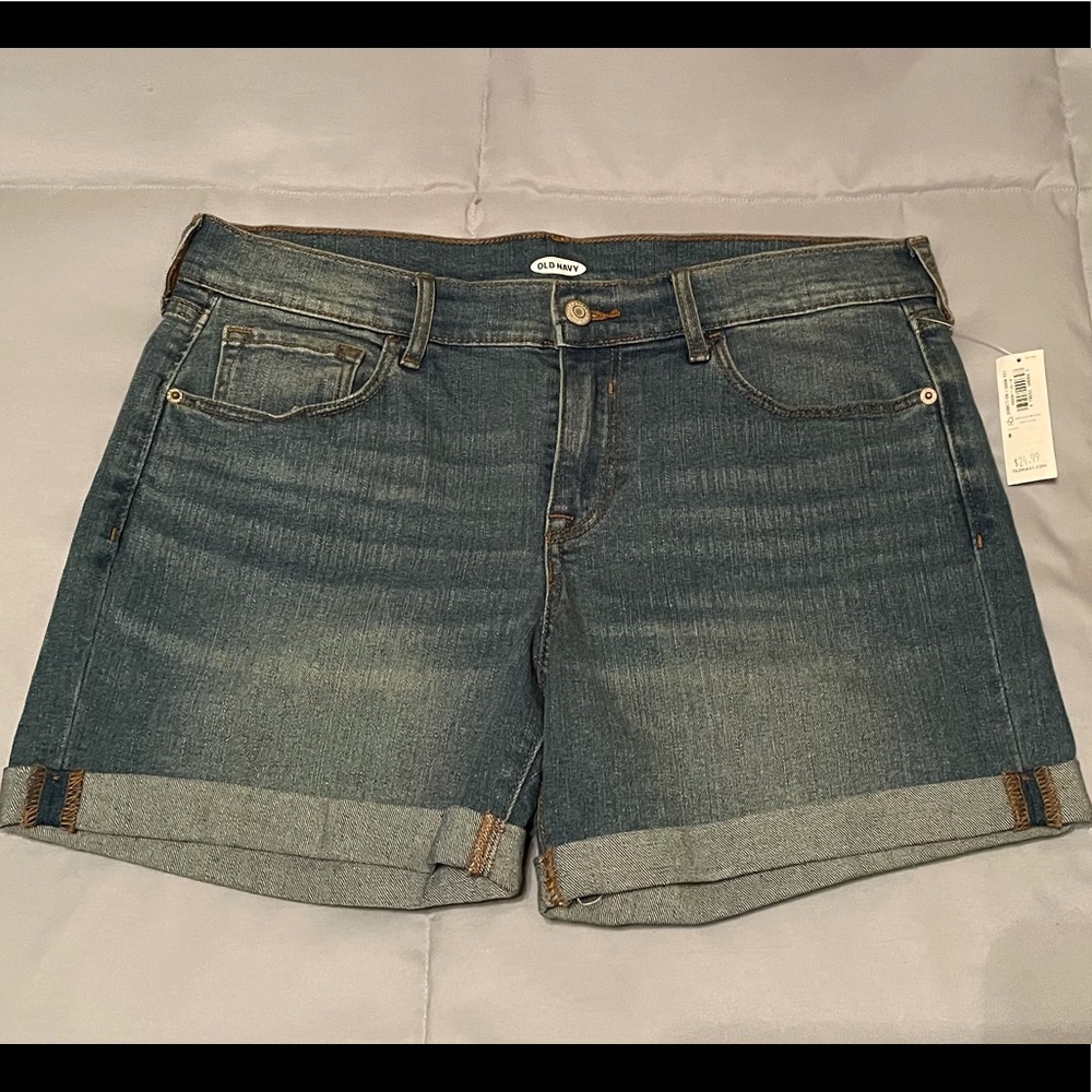NWT. Old navy. Blue jean shorts.